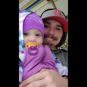 Meet your Posher, Devin